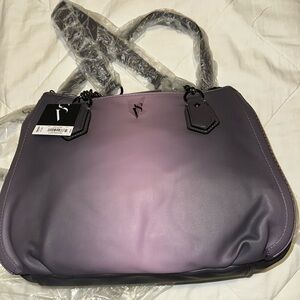 Brand new purse simply Vera